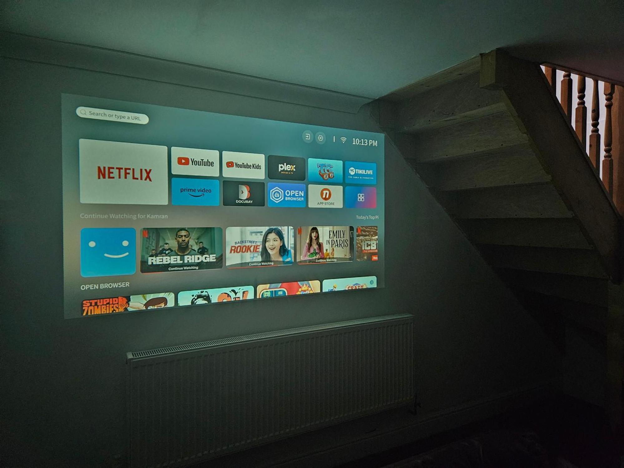 Large Annexe With Games Room Pool Table Ping Pong Air Hockey Movie Projector 윈저 외부 사진